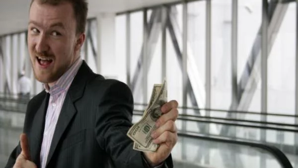 Мустакатите американци искат данъчни облекчения