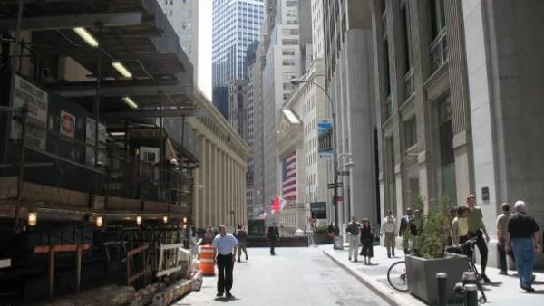 Безработицата в САЩ продължава да пада