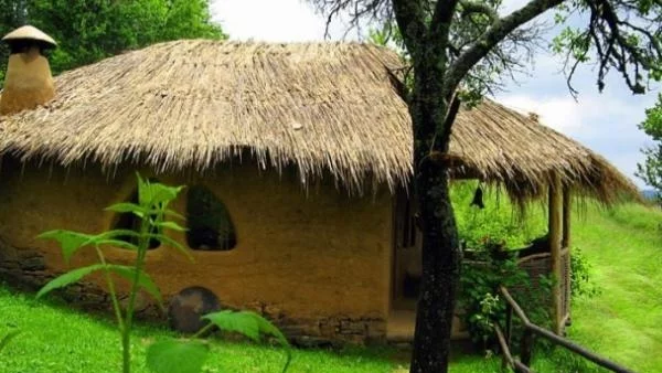 Конституционният съд отмени туристическия данък