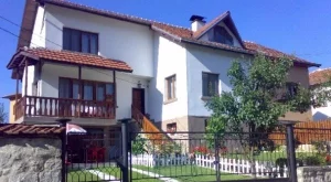 2012/04/11/0534601001380582069