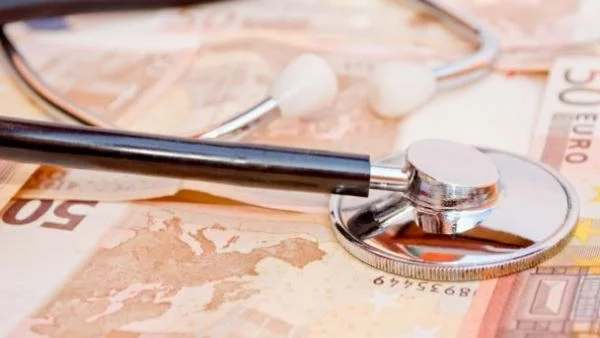 Опасенията за световния ръст ограничиха рисковите покупки