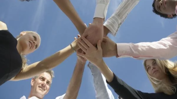 Колективната работа е направила човека по-умен