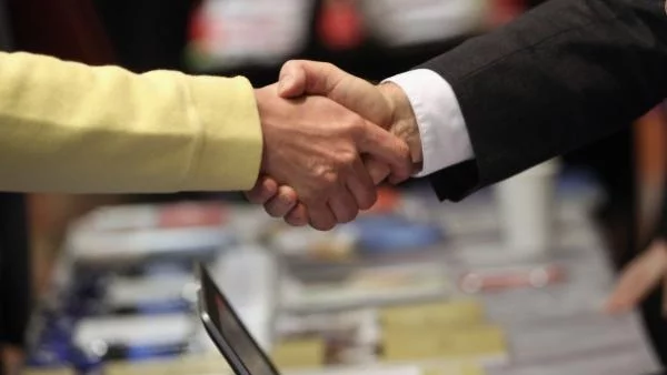 КЗК установи картел с касови апарати