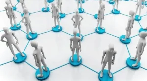 Защо LinkedIn ще надживее Facebook