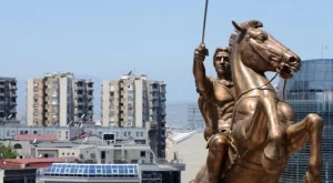 2012/04/24/0436071001380581452