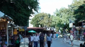 2012/04/28/0283778001380581279