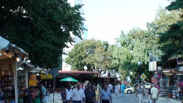 Българските визи за Русия и Украйна поскъпват с 20 евро