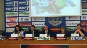 2012/05/03/0077468001380581135