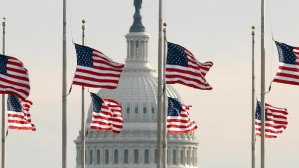 По-малко искат помощи за безработица в САЩ