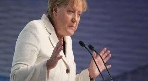 Меркел: Чакам Оланд с отворени обятия