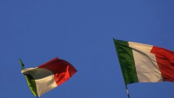 И италианците гласуваха срещу строгите икономии