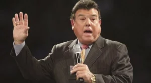 2012/05/11/0437501001380580756