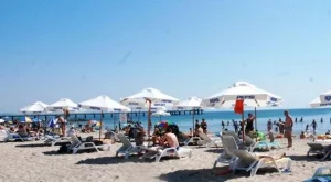 С пълни хотели Бургас откри сезона
