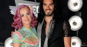 Кейти Пери разказва за брака си с Ръсел във филм