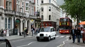 Островът затяга миграционната политика