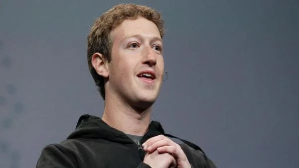 Facebook обмисля да погълне Opera