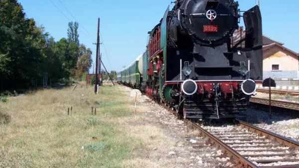 БДЖ засилва сегмента на атракционните пътувания