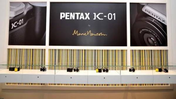 Японската Pentax стъпва в България