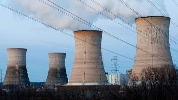 ДКЕВР обмисля поскъпване на тока с 10%