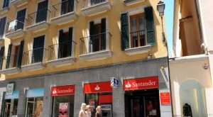 2012/06/14/0030754001380578940