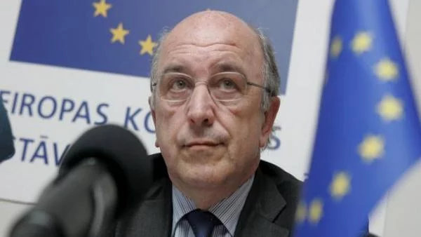 ЕК: Испания не се нуждае от пълен спасителен план 