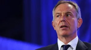 2012/06/18/0447133001380578805