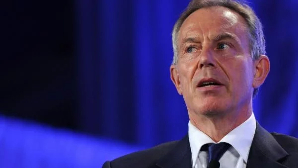 Тони Блеър: Съдбата на еврото е в ръцете на Германия