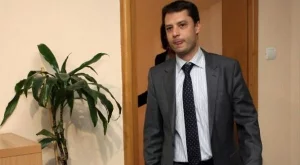 2012/06/21/0368744001380578543