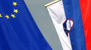 2012/07/03/0328644001380578042