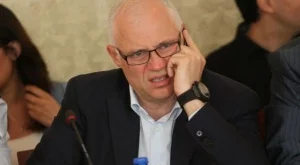 2012/07/03/0758688001380578007