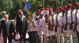 2012/07/04/0894869001380577951