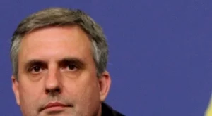 2012/07/08/0464688001380577789