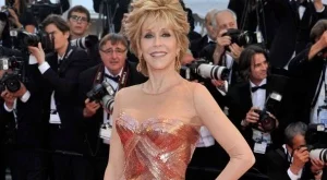 74-годишната Джейн Фонда прави най-добрия си секс 