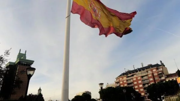 Испания вдига данъците