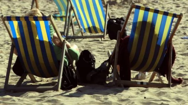 Азери превръщат военна база в лъскав курорт