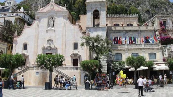 Италия разпродава публични активи, за да намали дълга си