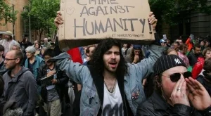 2012/07/15/0863848001380577453