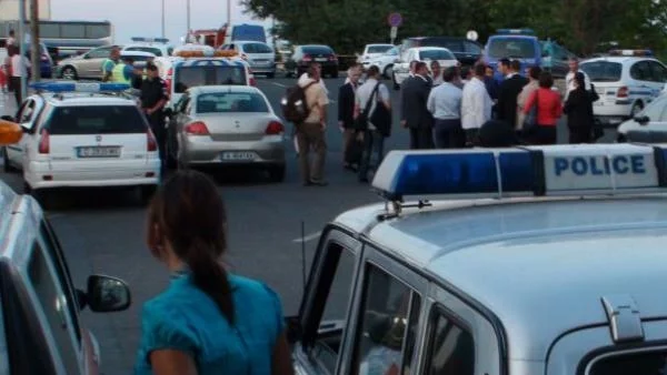 Варварски атентат в разгара на сезона