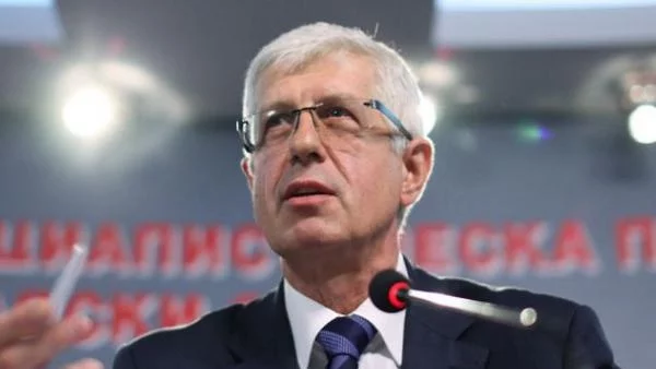 Овчаров със скандал в ефир: Борисов разбира от всичко, а Добрев - от нищо