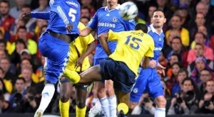 Клубовете от Английската висша лига са все по-щедри с възнагражденията