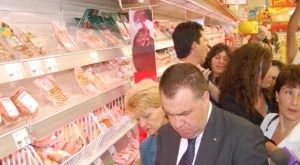 2012/08/06/0155911001380576370