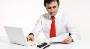 2012/08/06/0465620001380576354