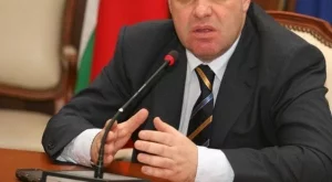 Найденов: Замразяването на цените е промоция на веригите