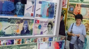 2012/08/07/0915940001380576310