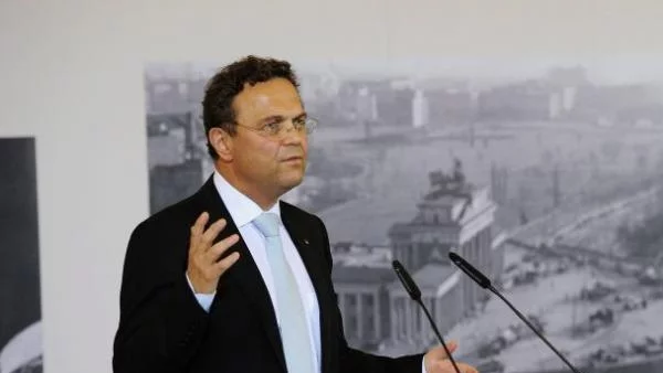 Ханс-Петер Фридрих потвърди: Не напредвате за Шенген