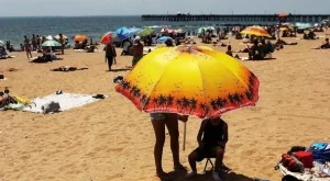 С до 30% по-евтино море в края на август 