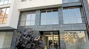 2012/08/15/0330971001380575896