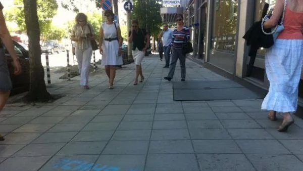 Отлагат с месец промените в синята зона за живеещите в центъра