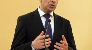 Плевнелиев ще бъде патрон на най-големия кариерен форум в България