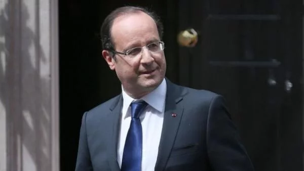 Подкрепа, но без отстъпки от Париж за Атина